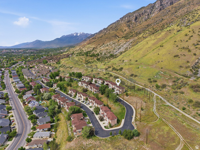 1381 Alpine Loop, Unit 1381 Provo, UT 84606 - Photo 2 of 27