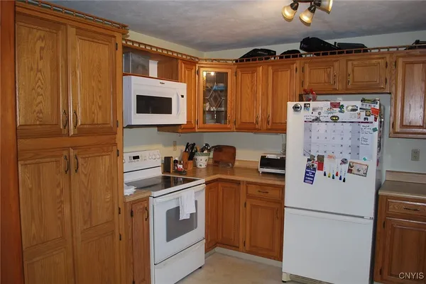 $305,000 | 211 Munger Hill Road, Mexico, NY 13114