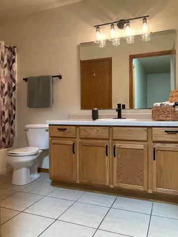 $264,900 | 1701 Meadow View Lane, Little Chute, WI 54140