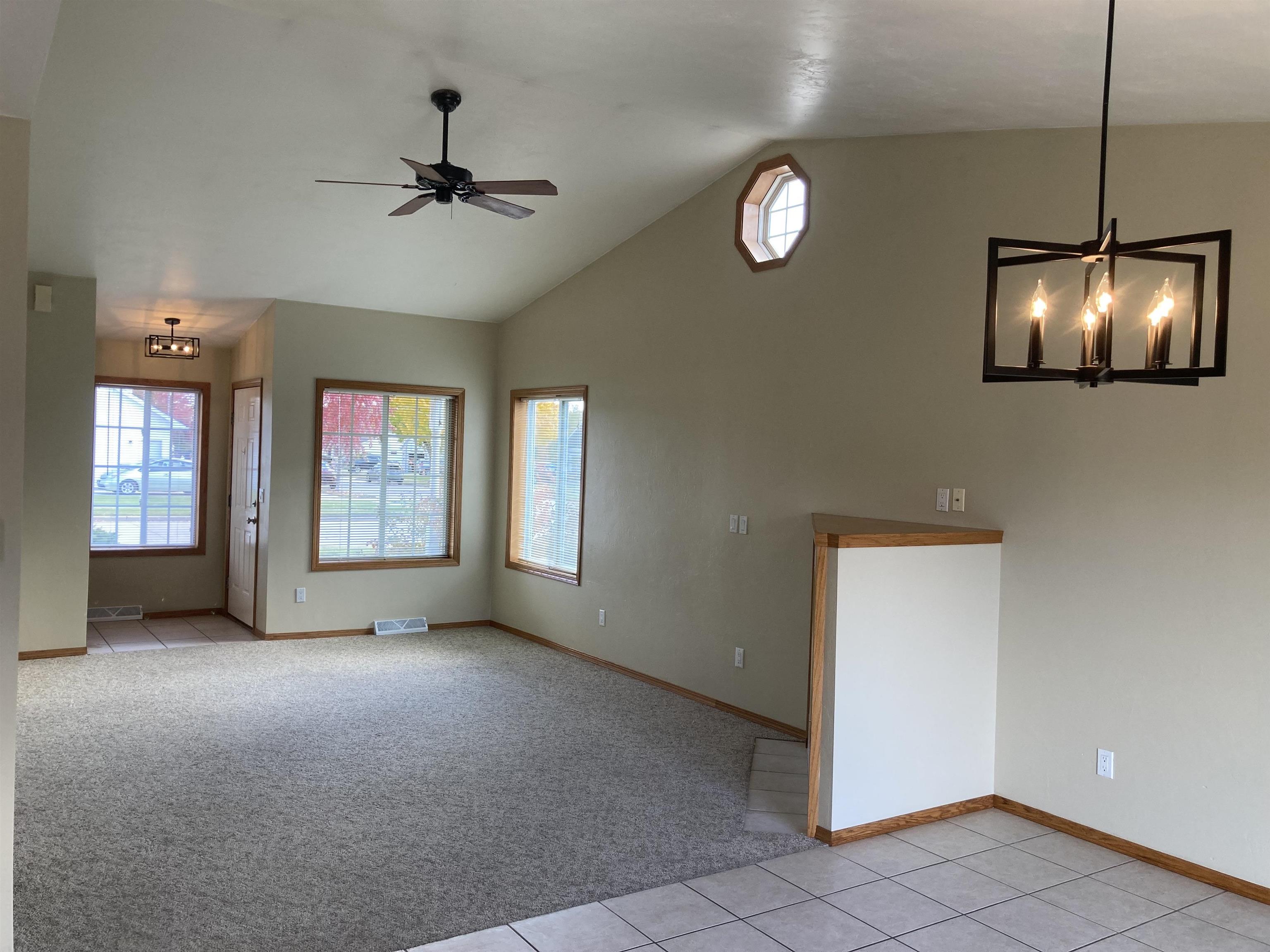 1701 Meadow View Lane Little Chute, WI 54140 - Photo 7 of 22