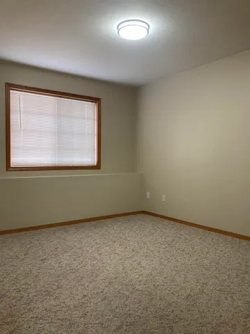 $264,900 | 1701 Meadow View Lane, Little Chute, WI 54140