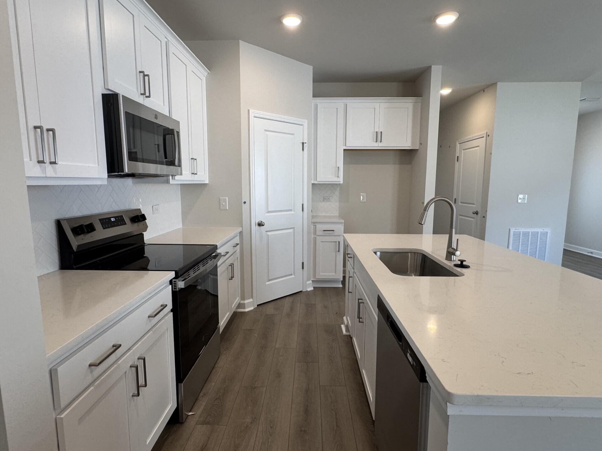 4012 Lemon Grass Lane Ravenel, SC 29470 - Photo 9 of 42 Lot 109 Kitchen