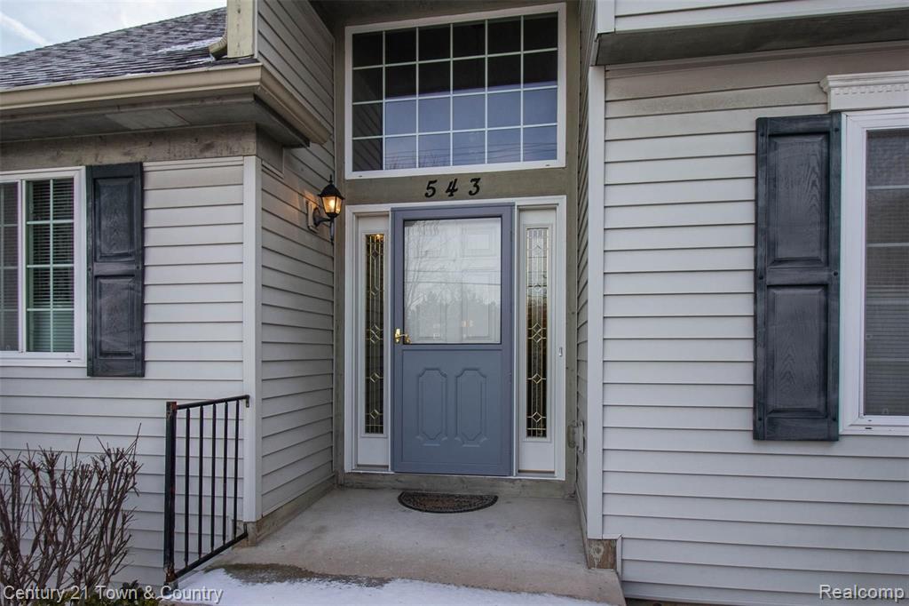 543 South Livernois Road Rochester Hills, MI 48307 - Photo 3 of 40