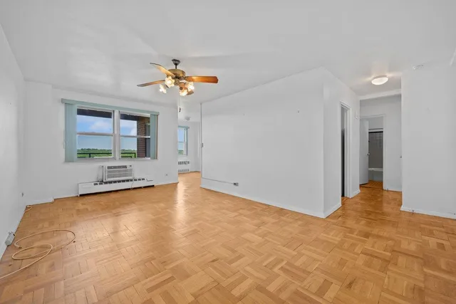 a picture of a bench in a white cabinet