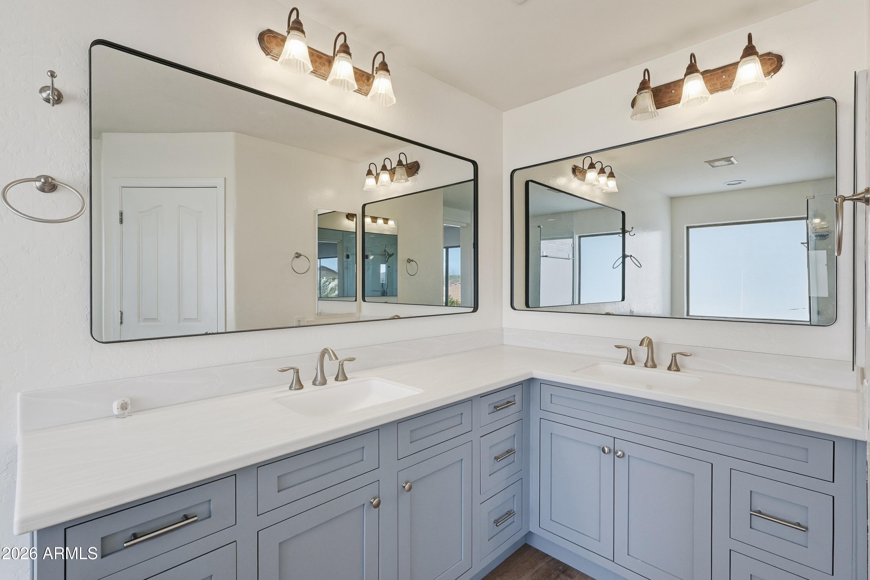 19760 East Mayberry Road Queen Creek, AZ 85142 - Photo 52 of 71 Main bath