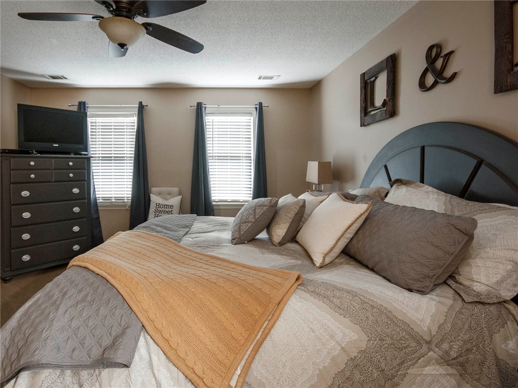 809 Huntington Road Easley, SC 29642 - Photo 21 of 37 Gallery Image 21