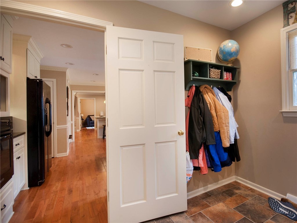 809 Huntington Road Easley, SC 29642 - Photo 10 of 37 Gallery Image 10