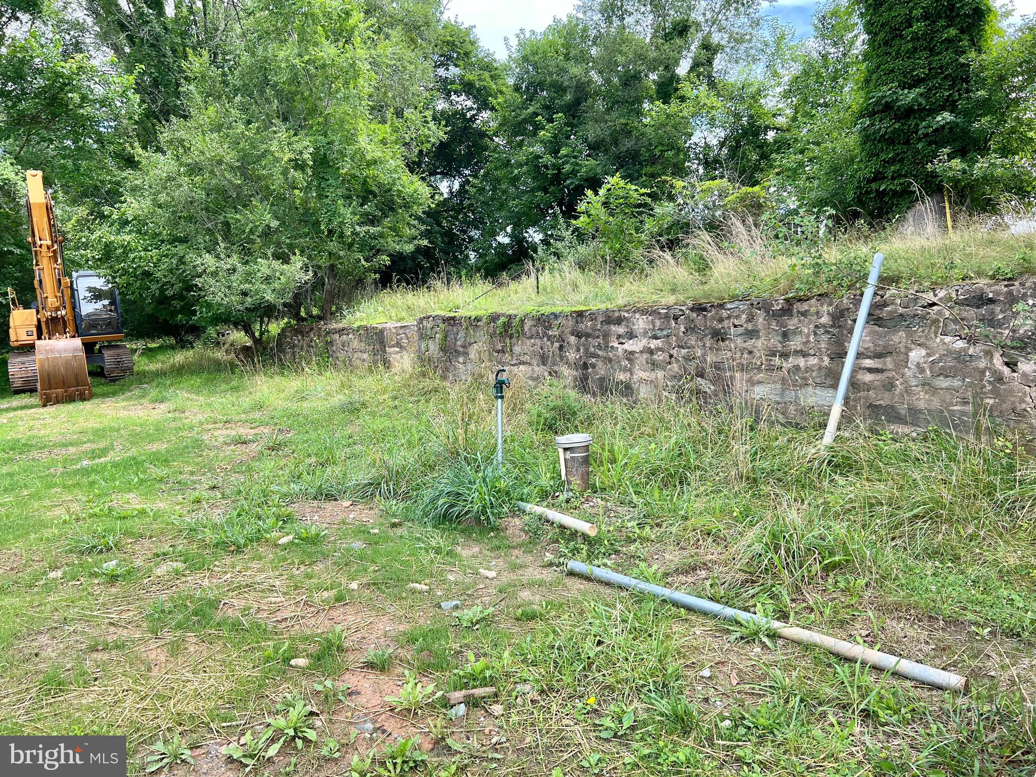 15948 Union Chapel Road Woodbine, MD 21797 - Photo 11 of 19 a backyard of a house with lots of green space