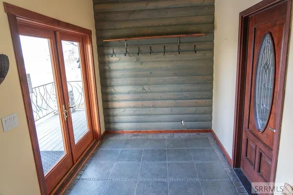 $725,000 | 850 Hidden Estates Lane, St. Anthony, ID 83445
