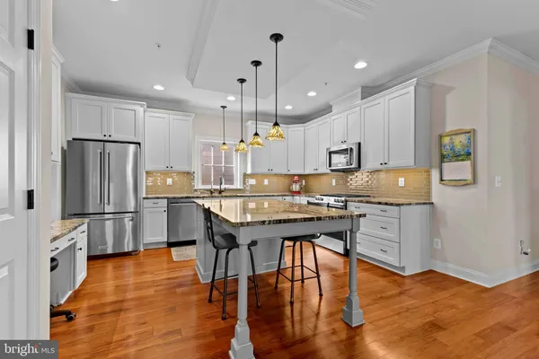 $849,900 | 8006 Parrotts, Easton, MD 21601