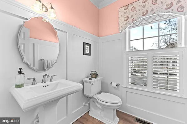 $849,900 | 8006 Parrotts, Easton, MD 21601