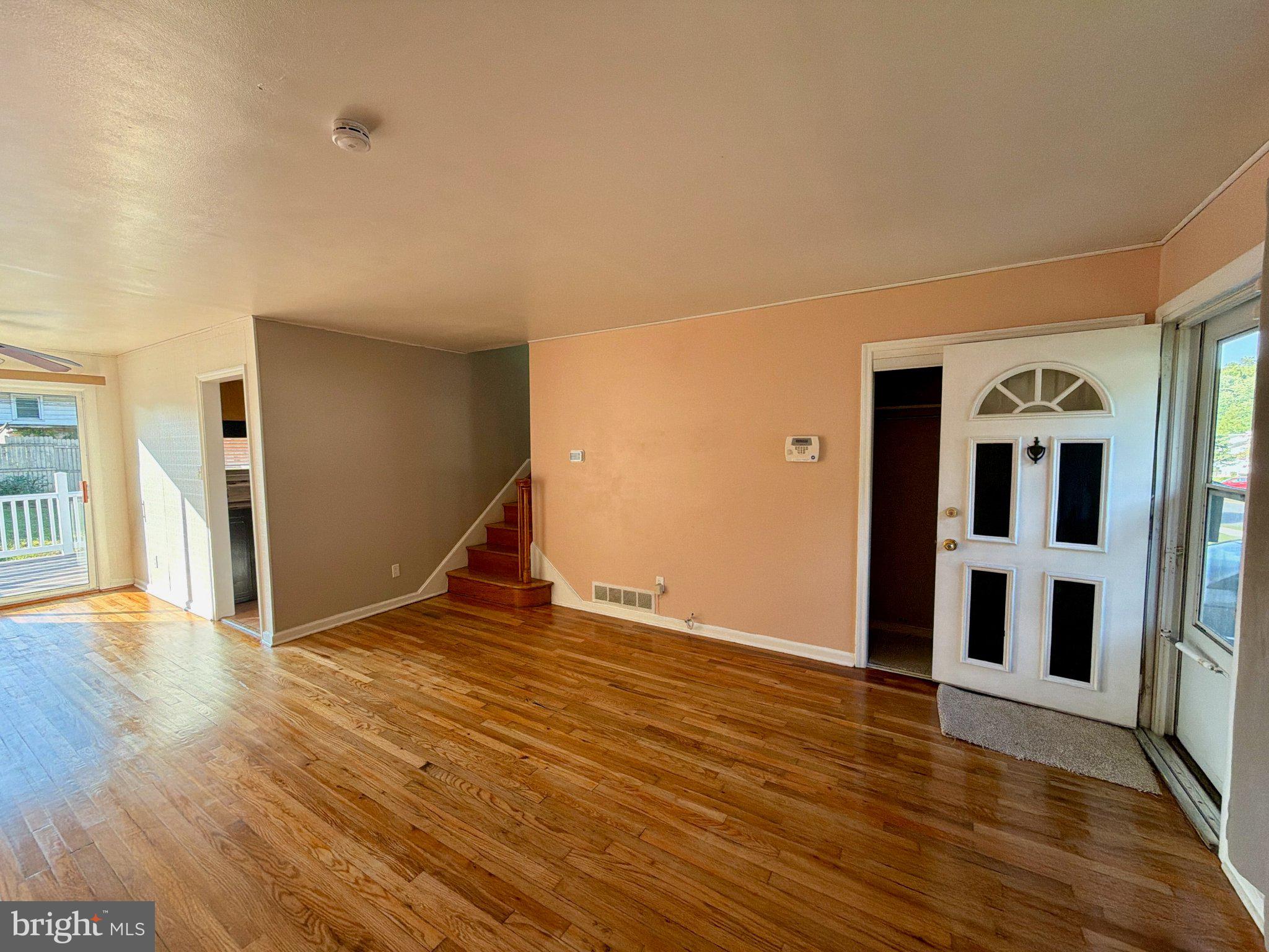 18 Aquilla Avenue New Castle, DE 19720 - Photo 3 of 30 Gallery Image 3