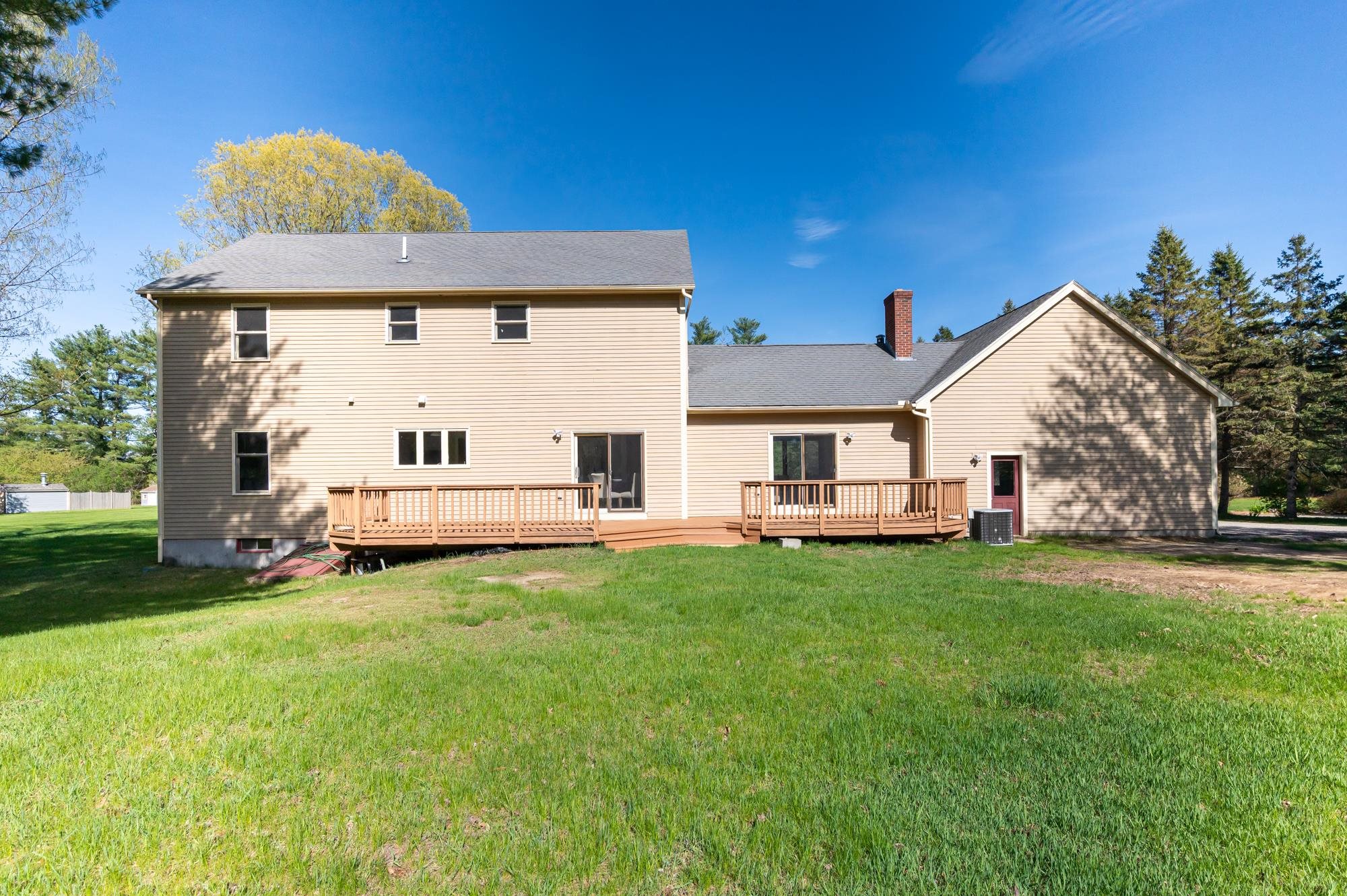 145 Hollis Road Amherst, NH 03031 - Photo 23 of 32