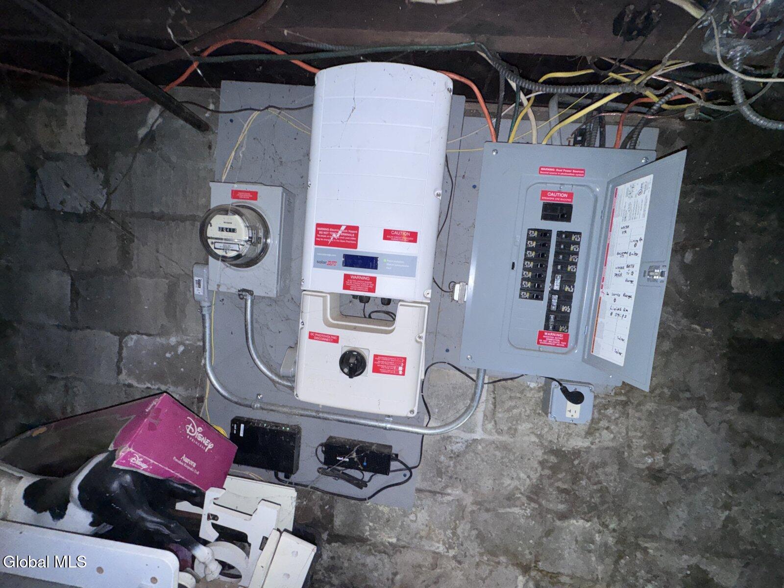 334 Glengary Road Schenectady, NY 12304 - Photo 23 of 23 Photo Apr 15 2026, 2 33 48 PM