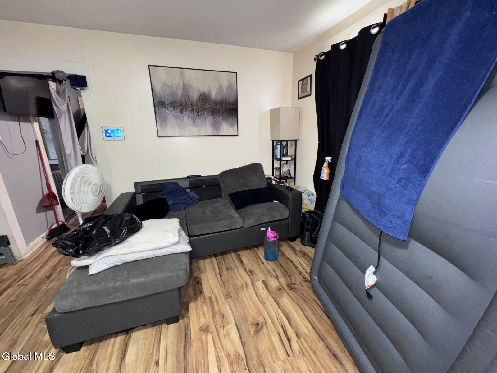 334 Glengary Road Schenectady, NY 12304 - Photo 7 of 23 Photo Apr 15 2026, 2 30 06 PM