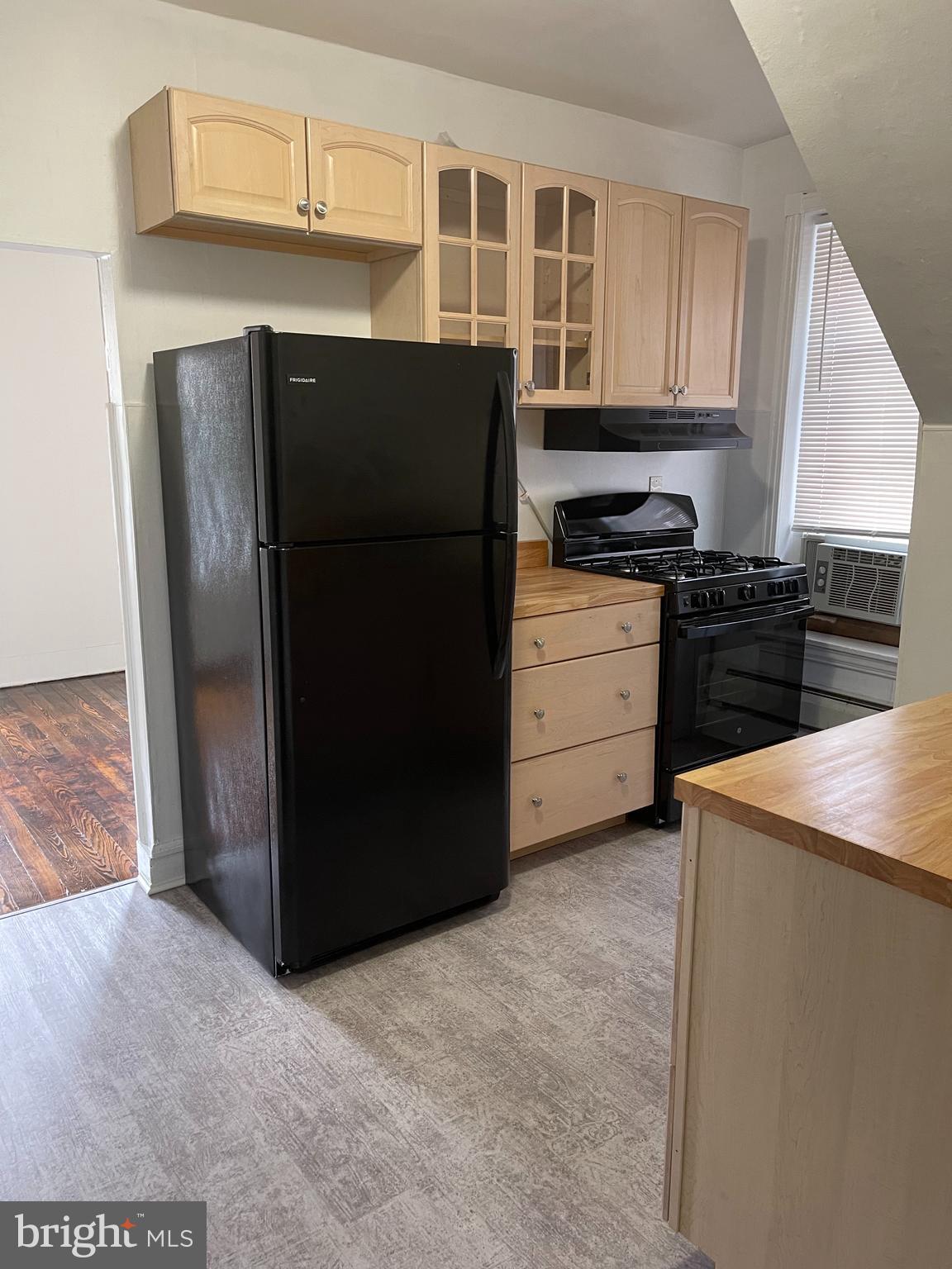 5195 Ridge Avenue Philadelphia, PA 19128 - Photo 3 of 30 2nd floor new kitchen