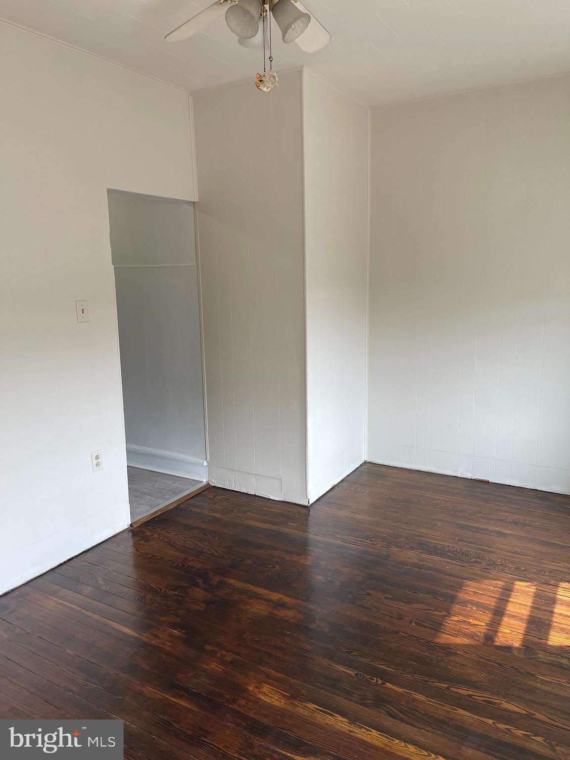 5195 Ridge Avenue Philadelphia, PA 19128 - Photo 9 of 30 Gallery Image 9