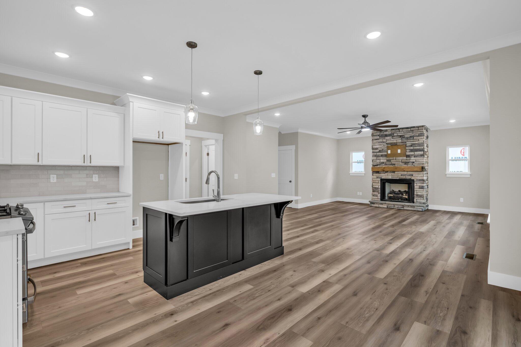 335 Isbill Road Chattanooga, TN 37419 - Photo 9 of 31 7-web-or-mls-335-isbill-rd