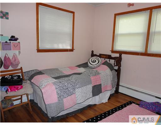 246 New Road Monmouth Junction, NJ 08852 - Photo 5 of 13 Gallery Image 5