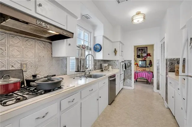 $839,000 | 3419-21 Prytania Street, New Orleans, LA 70115