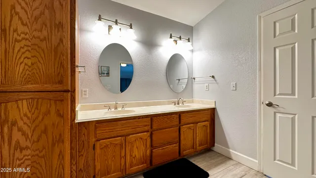 $675,000 | 7860 East Mawson Road, Mesa, AZ 85207