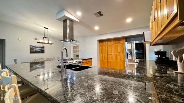 $675,000 | 7860 East Mawson Road, Mesa, AZ 85207