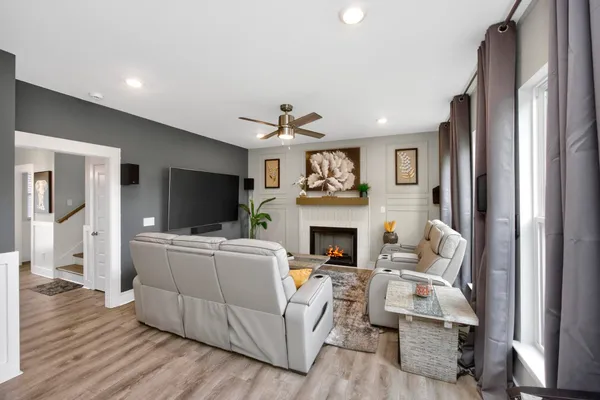 $574,999 | 203 Strongpoint Drive, Hendersonville, TN 37075