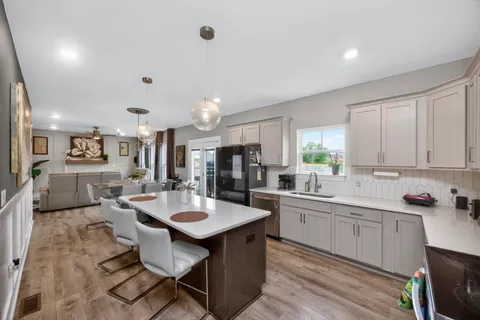 $574,999 | 203 Strongpoint Drive, Hendersonville, TN 37075