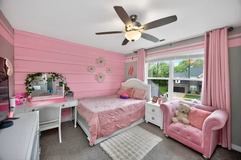 $574,999 | 203 Strongpoint Drive, Hendersonville, TN 37075