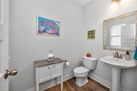 $574,999 | 203 Strongpoint Drive, Hendersonville, TN 37075