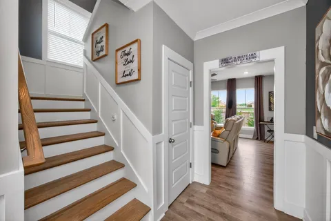 $574,999 | 203 Strongpoint Drive, Hendersonville, TN 37075