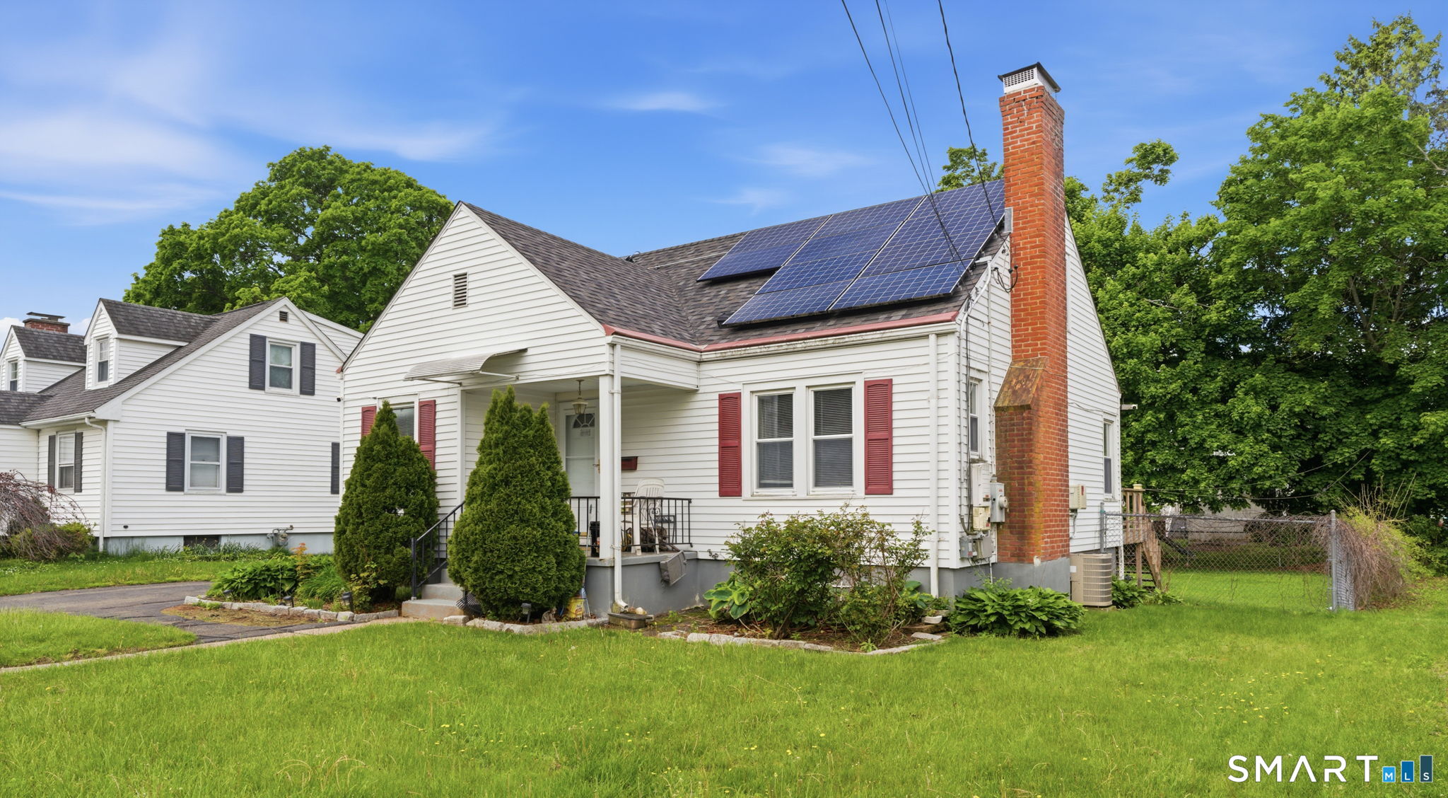 64 McKinley Street Manchester, CT 06040 - Photo 2 of 36