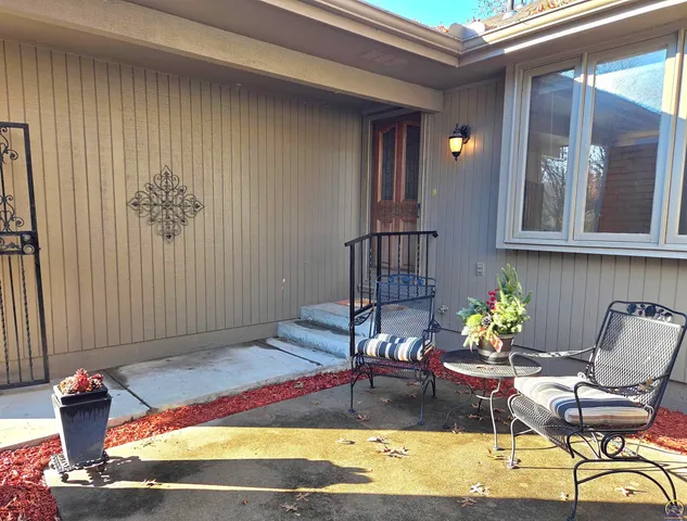 $167,580 | 5542 Southwest Stonegate Court, Topeka, KS 66606