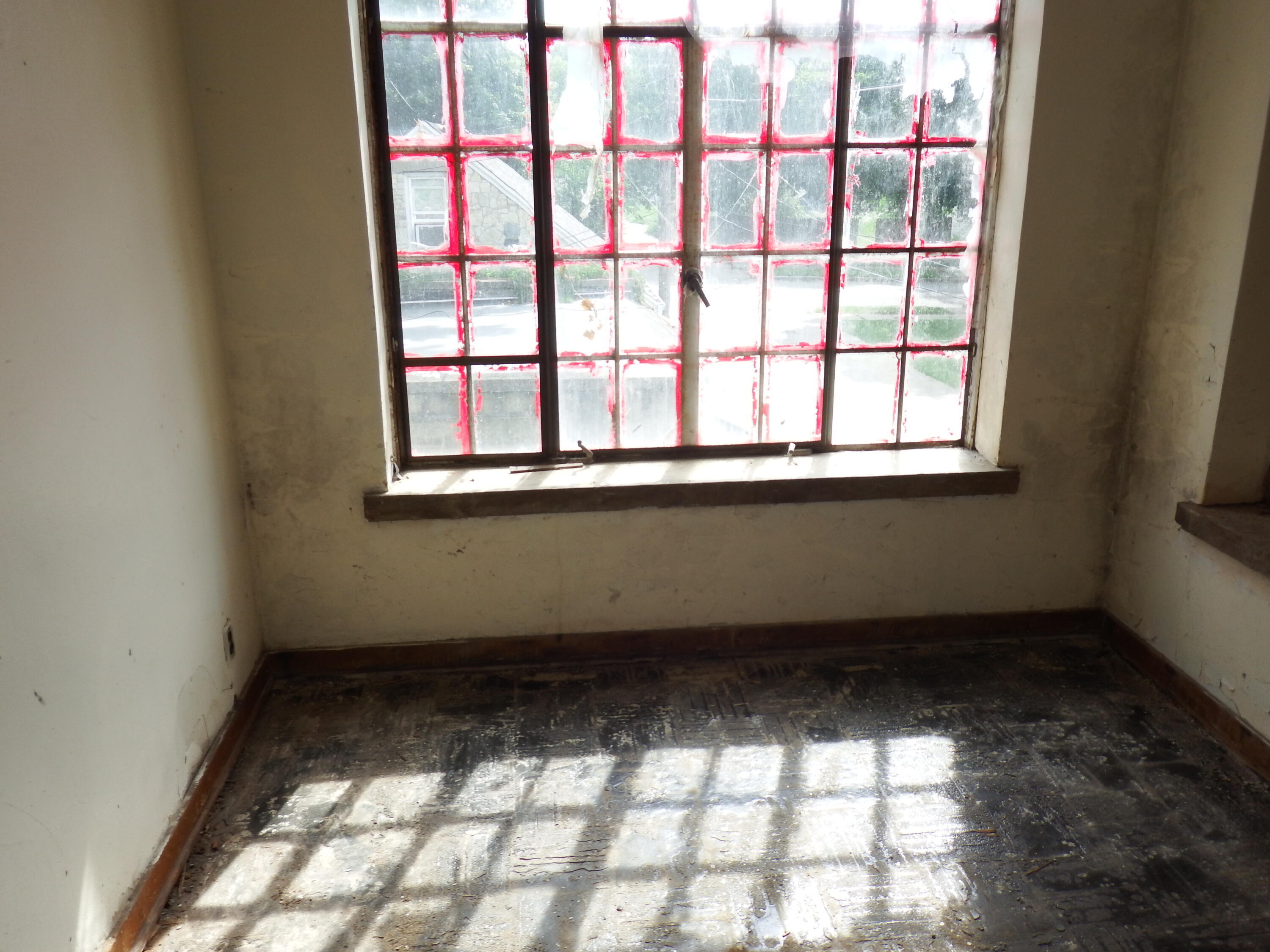 4815 West Custer Avenue Milwaukee, WI 53218 - Photo 6 of 15 bedroom