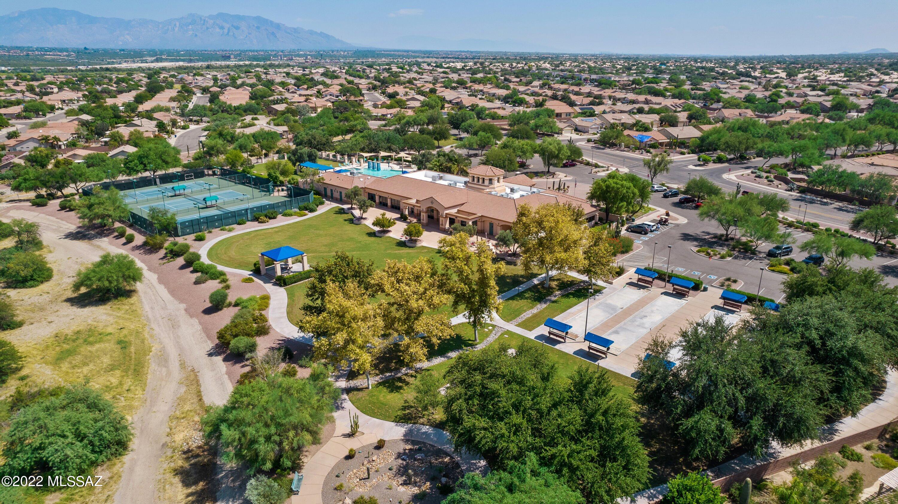 7654 Candle Creek Road Tucson, AZ 85743 - Photo 31 of 39