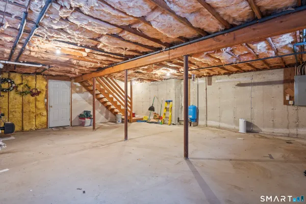 $350,000 | 99 Benton Hill Road, Griswold, CT 06351