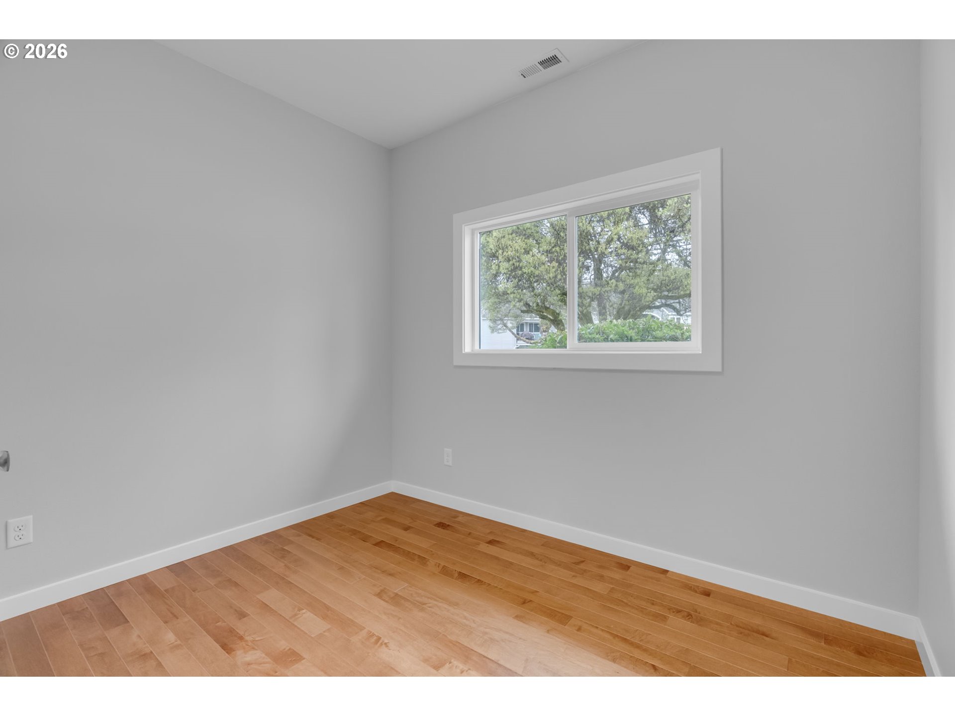 5306 Jean Road Lake Oswego, OR 97035 - Photo 27 of 47 Gallery Image 27