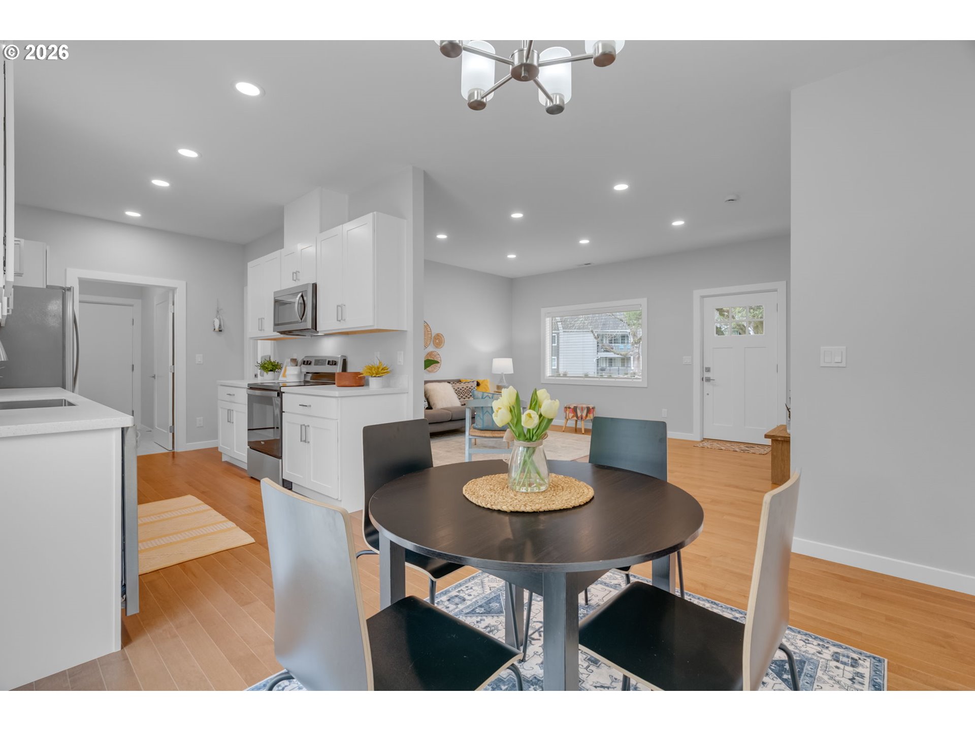 5306 Jean Road Lake Oswego, OR 97035 - Photo 10 of 47 Gallery Image 10