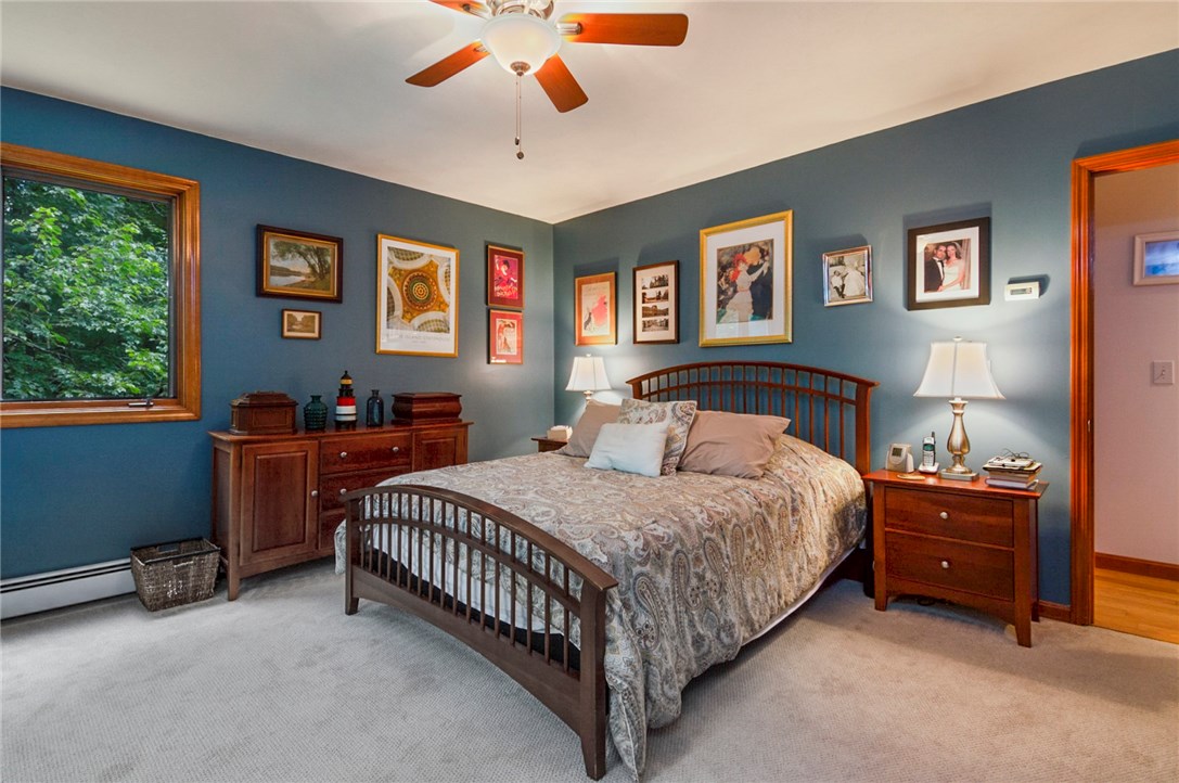 22 Deer Run Cranston, RI 02921 - Photo 14 of 25 Gallery Image 14