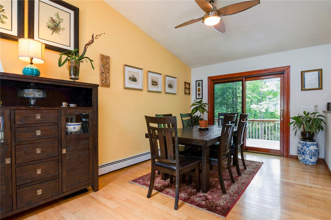 22 Deer Run Cranston, RI 02921 - Photo 6 of 25 Gallery Image 6
