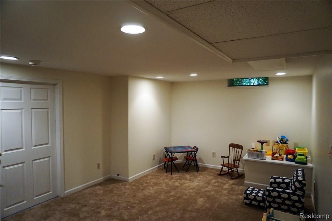 385 Beechview Drive Rochester, MI 48306 - Photo 48 of 56 Basement