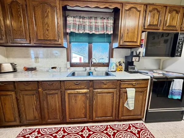 $240,500 | 19214 County Road 4, Elbow Lake, MN 56531