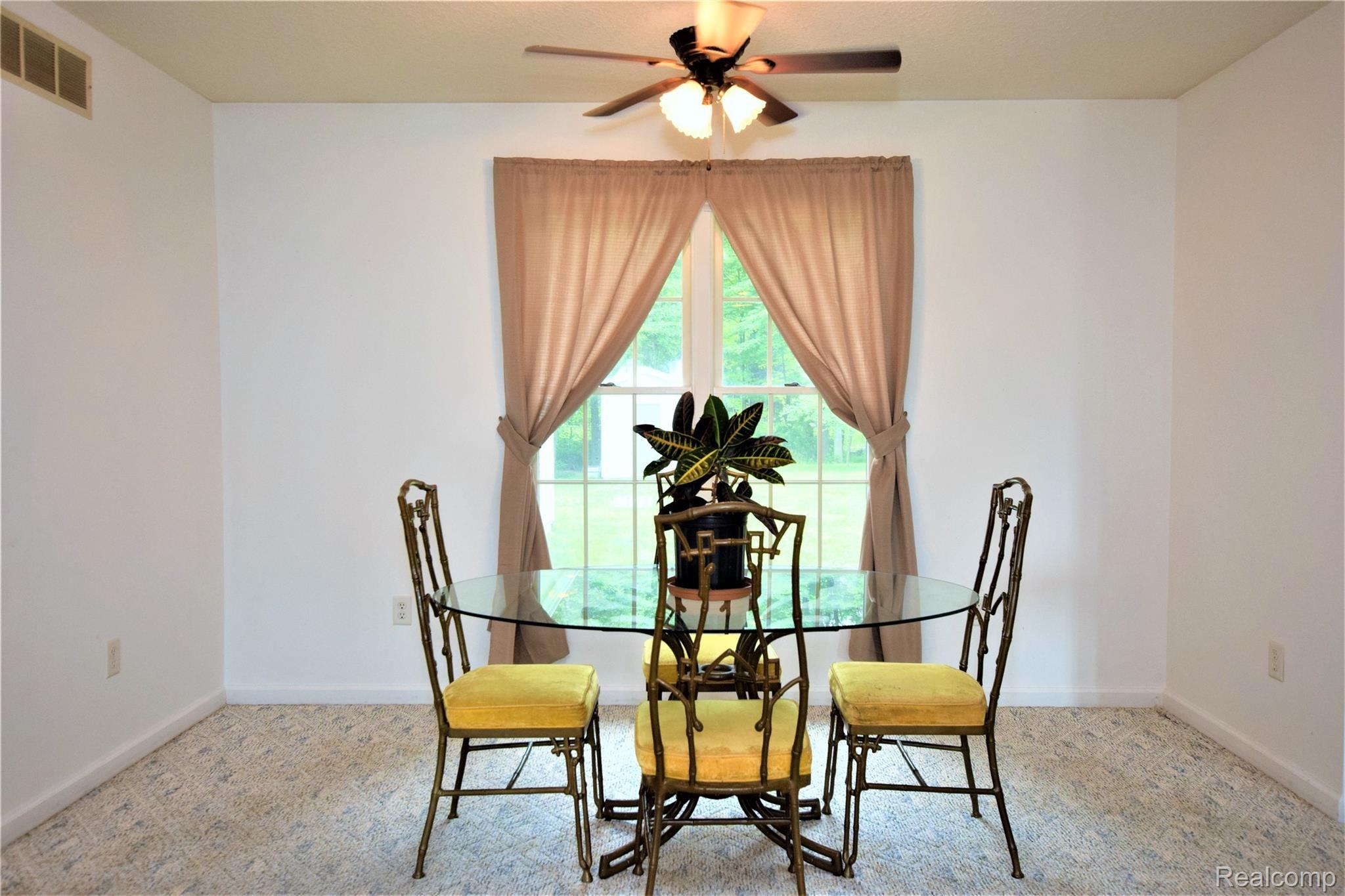 9901 Marshall Road Birch Run, MI 48415 - Photo 13 of 35 DSC_0022 (2).JPG