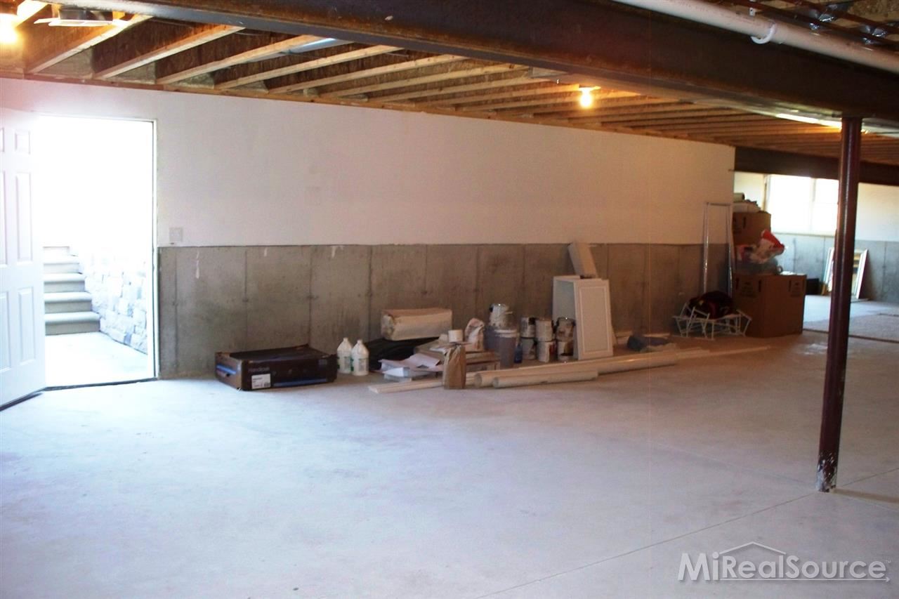 6572 Rattle Run Road St. Clair, MI 48079 - Photo 25 of 29 31168864-24.JPG