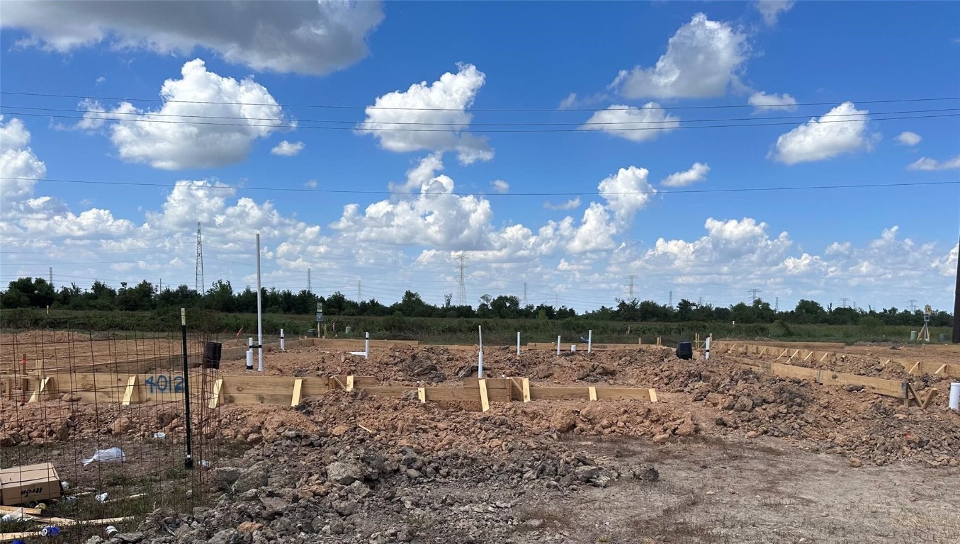 3534 Cardinal Pointe Drive Angleton, TX 77515 - Photo 8 of 15