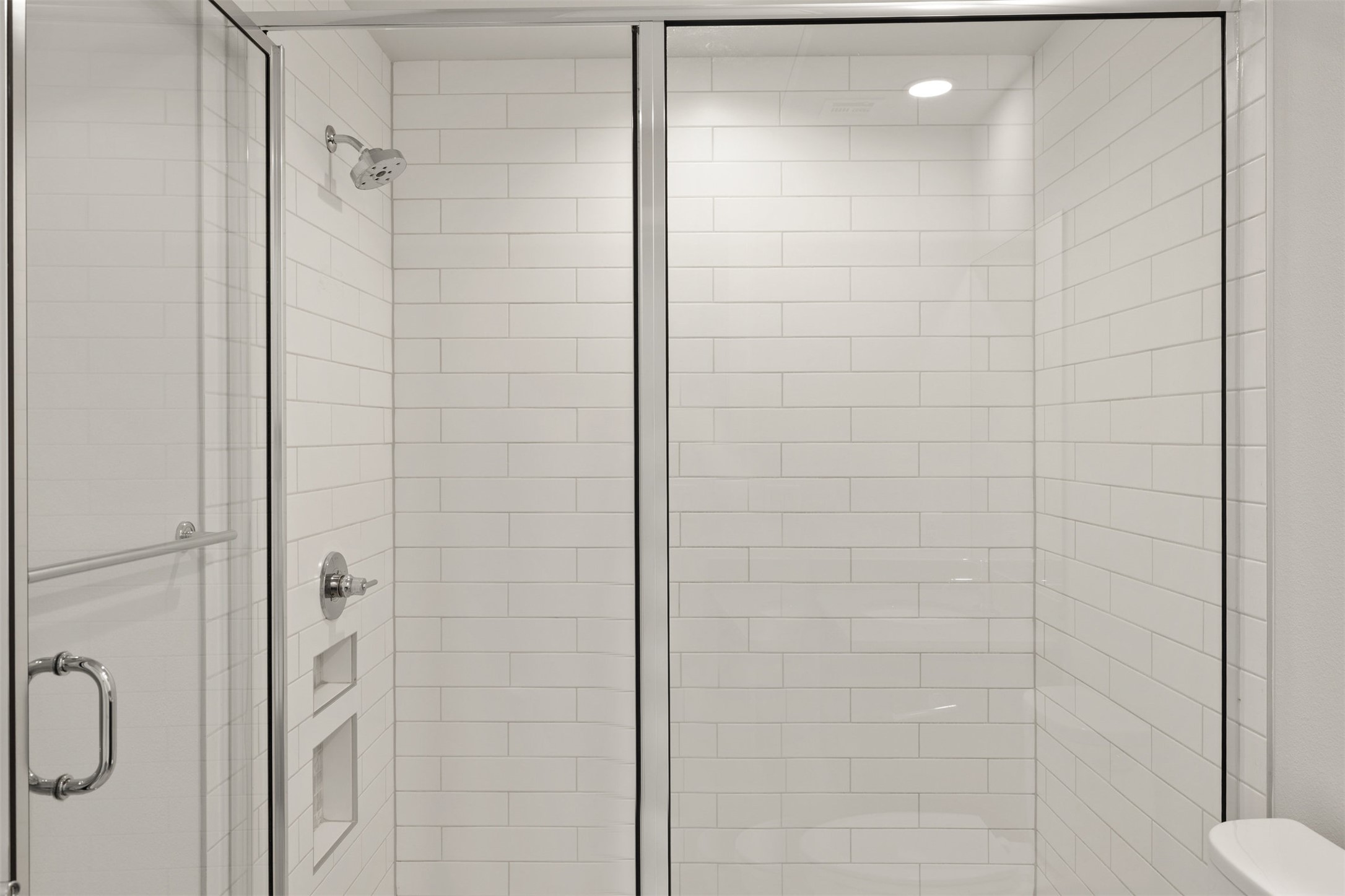 1800 East 4th Street, Unit 327 Austin, TX 78702 - Photo 19 of 20 a bathroom with a shower