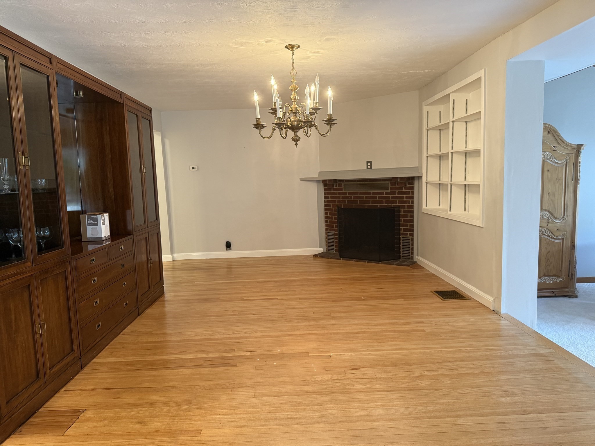 6 Stock Farm Road, Unit 6 Sudbury, MA 01776 - Photo 4 of 15 Gallery Image 4