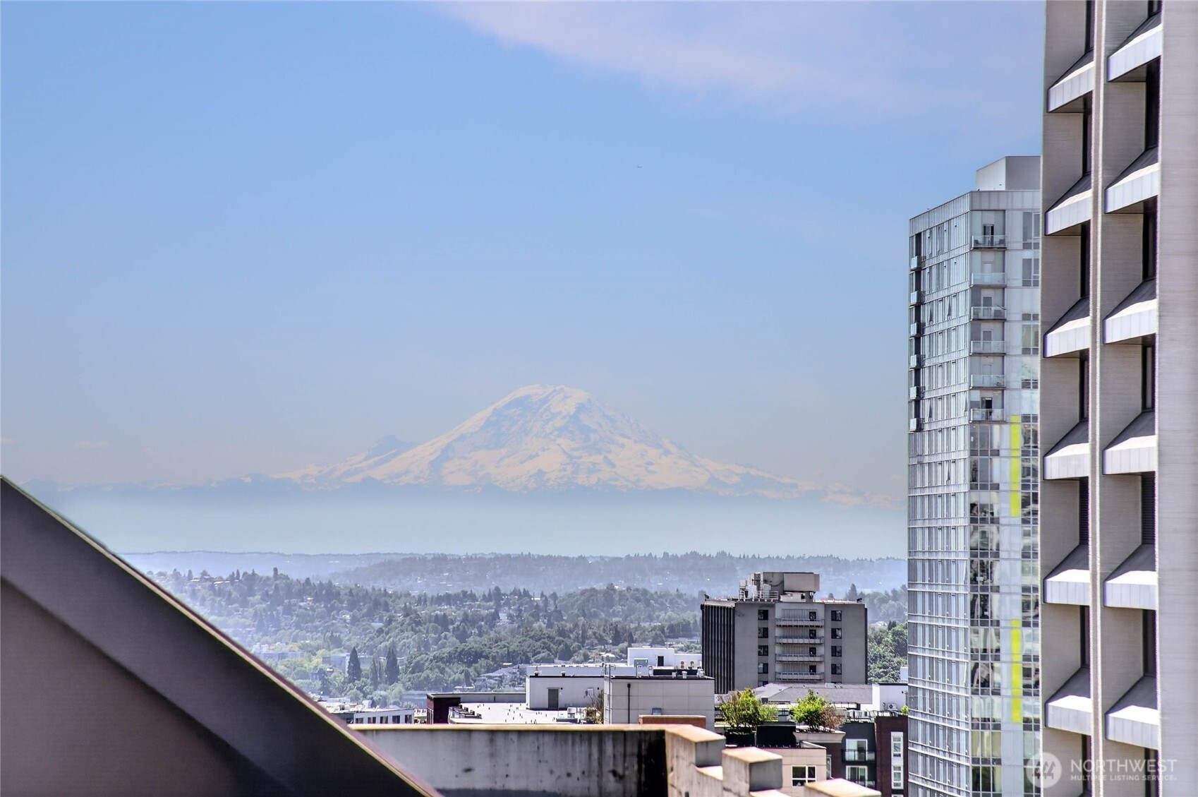 1105 Spring Street, Unit 1011 Seattle, WA 98104 - Photo 18 of 25