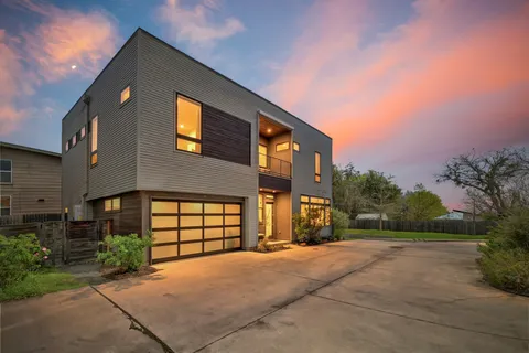 $1,720,000 | 2106 Allwood Drive, Unit D, Austin, TX 78704