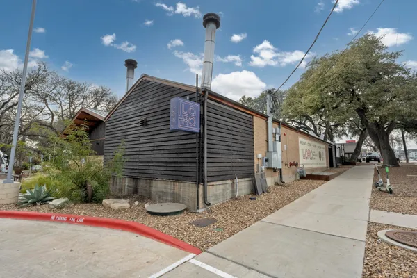 $1,690,000 | 2106 Allwood Drive, Unit D, Austin, TX 78704